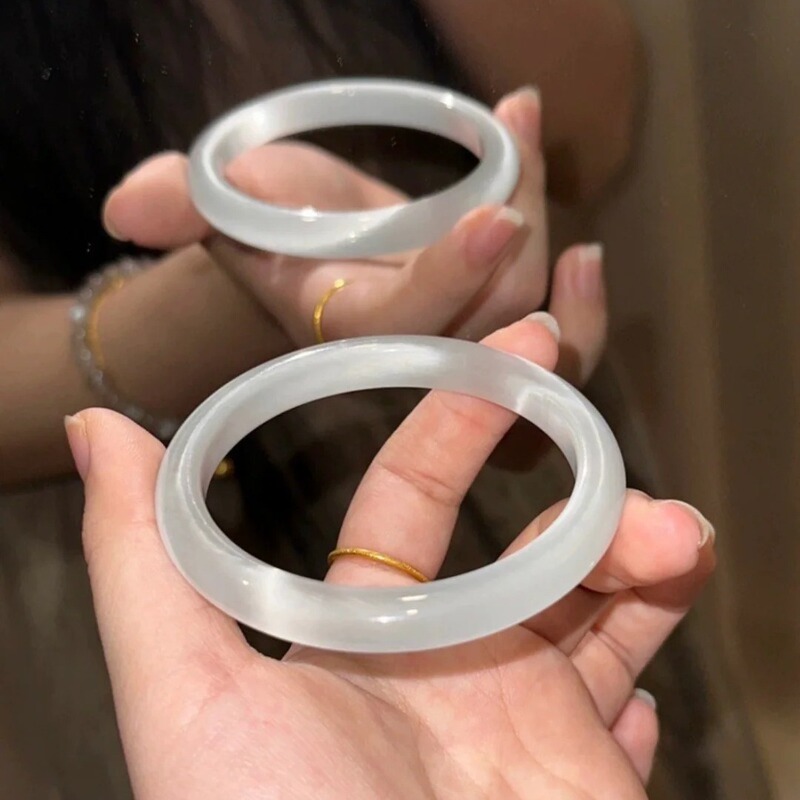 2025 New Chinese Style Cat's Eye Bracelet Women's Flat Bracelet Women's Bracelet Shop Gift Imitation Jade Glass Jewelry Accessories