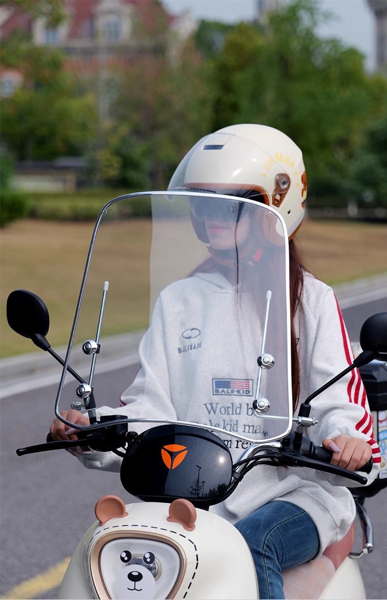 Electric Vehicle Front Windshield Plexiglass, New Day Battery Vehicle Special Weatherproof Motorcycle Universal