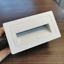 ����LED���_��Ƕ��ʽ̨�A̤����3WͥԺ���^�b��X���҃���ͨ��