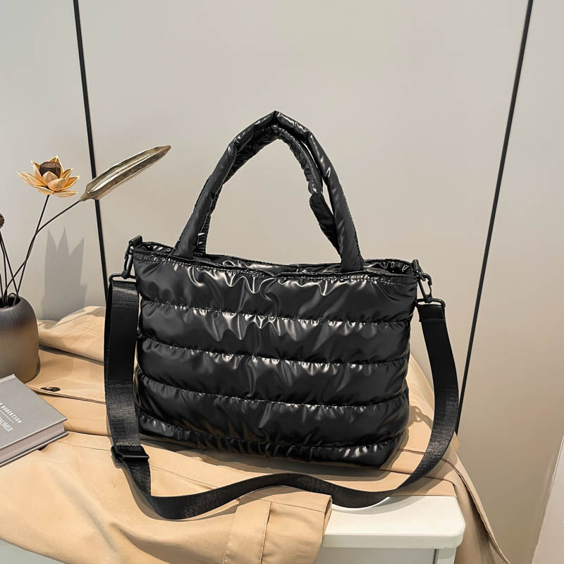 Bolso de mujer de algodón 2023 otoño y invierno nuevo bordado bolso de hombro de algodón espacial de moda brillante bolso de mujer