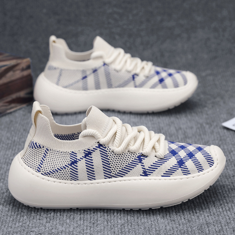 Zapatos de hombre 2025 nuevo verano con superficie de malla voladora transpirable, ligero, suela suave, deportes y ocio, zapatos de malla de conducción de trabajo para hombre