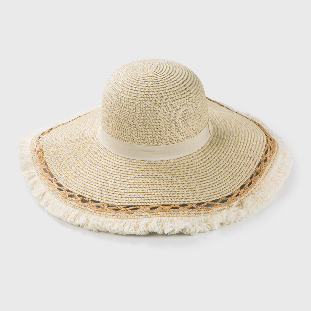 Retro Frayed Handmade Straw Hat Spring And Summer Big Eaves Sunscreen Straw Hat display picture 3