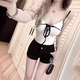 ���ü���ײɫ���I��������Ů�ļ��¿��⴩�ȴ�o��С������������