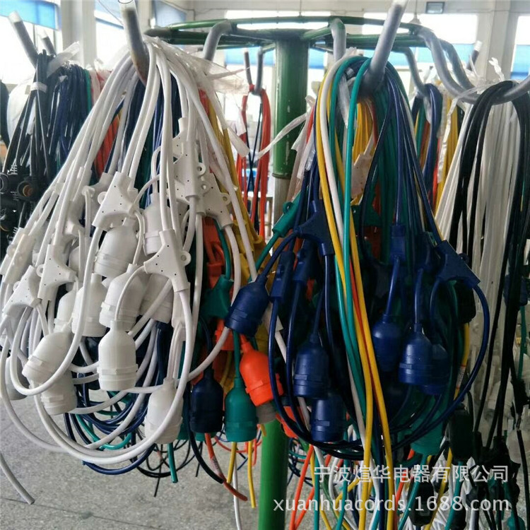 供应工程灯串线 大棚灯头电源线 E26/E27 户外防水灯线庭院圣诞灯