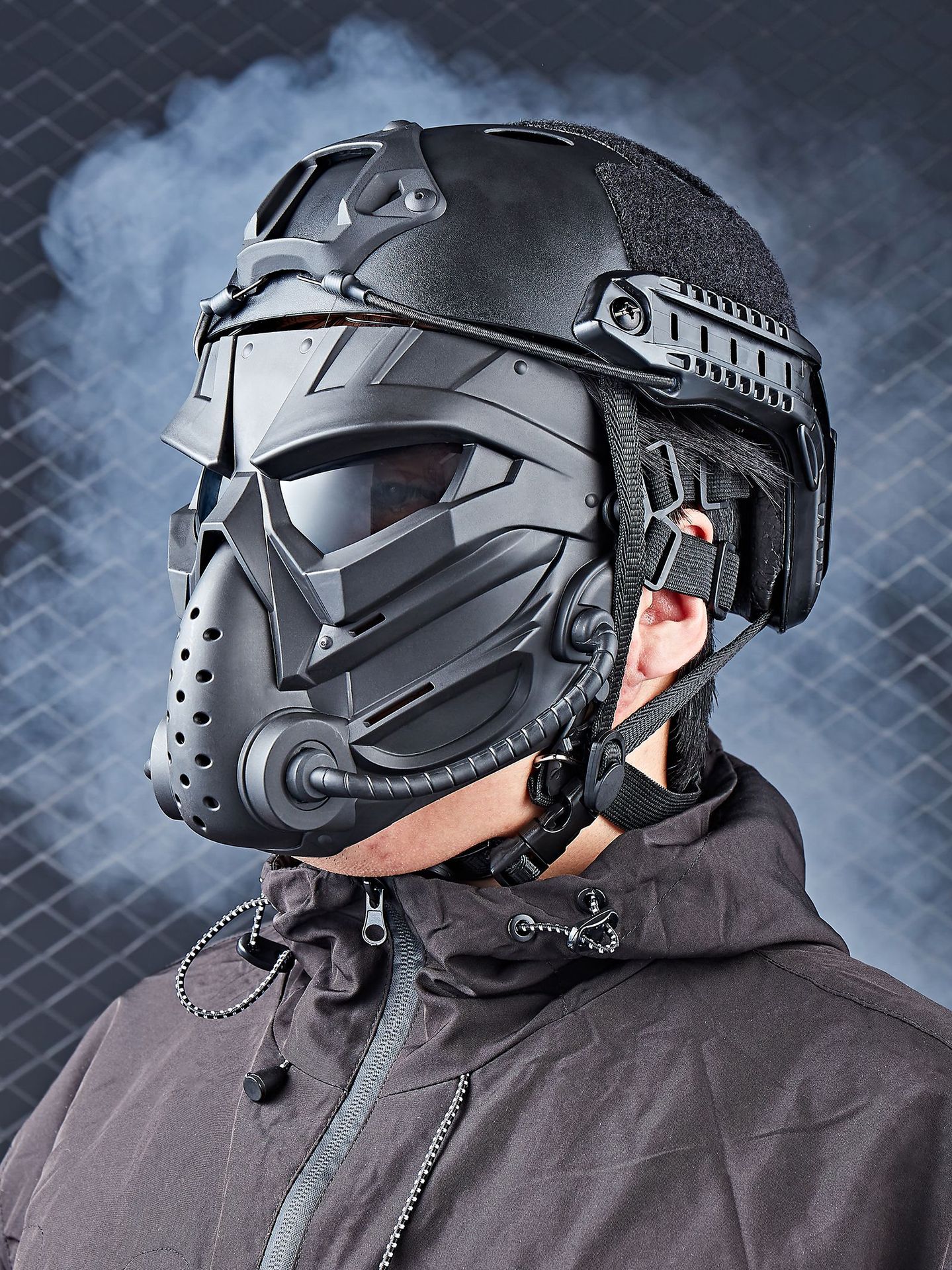 Máscara protectora de cara completa táctica transfronteriza Venta caliente real CS paintball máscara protectora de forma especial equipo de ventilador militar al por mayor