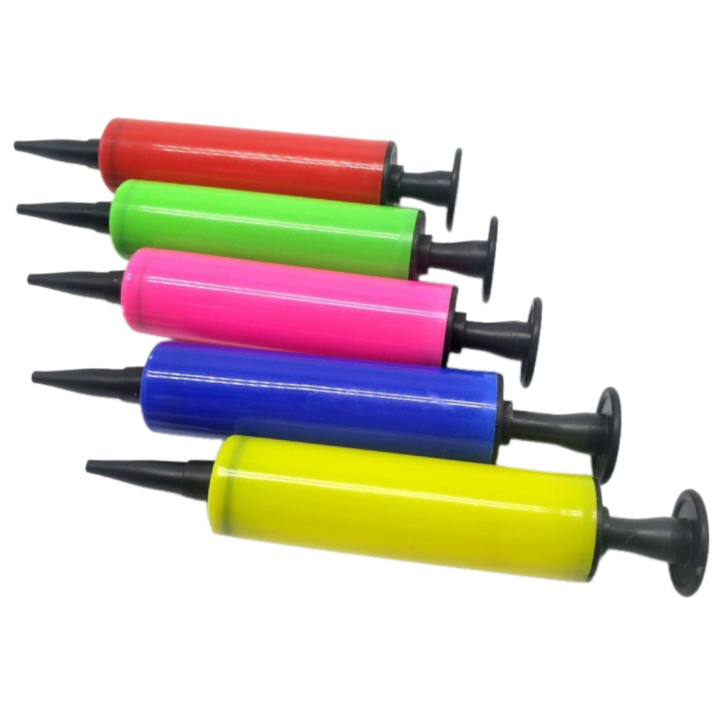 Низкая цена оптом ручной толчок пластиковый насос собственного производства песочница плавательные кольца надувные игрушки