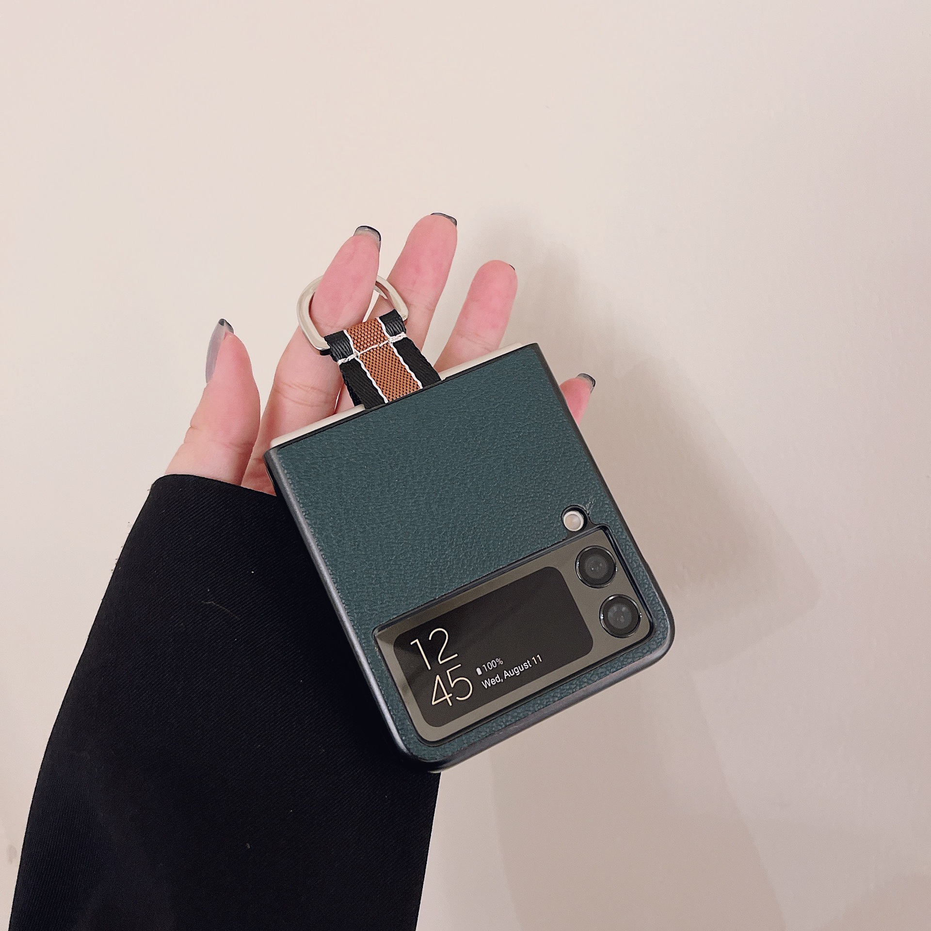 Suitable for Samsung Zip3's new silk and lychee patterned ring buckle folding phone anti drop protection moisture case_voghion.com