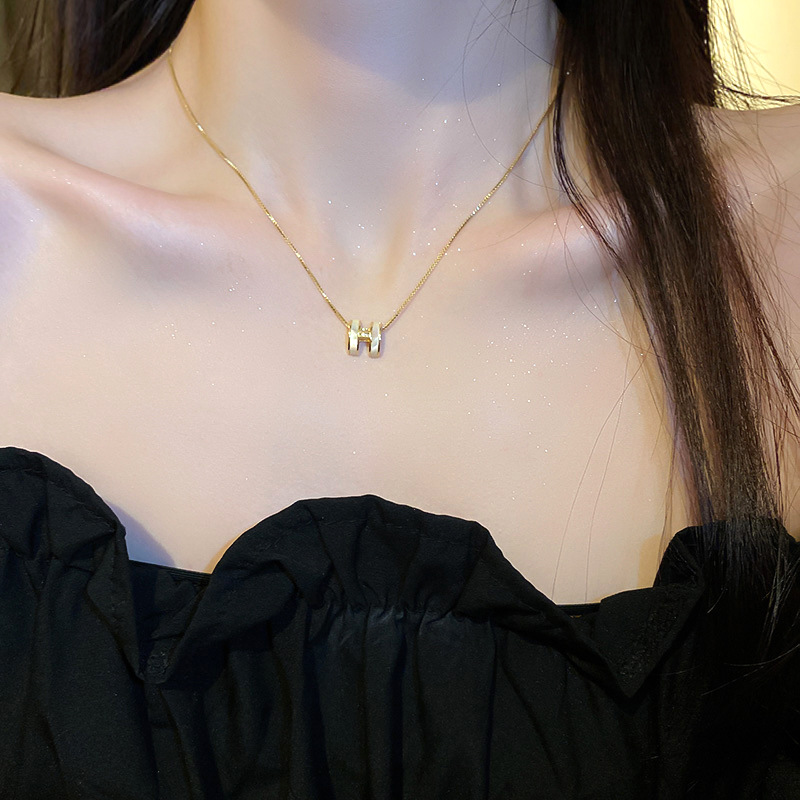 Fashion Letter Copper Inlay Zircon Necklace 1 Piece