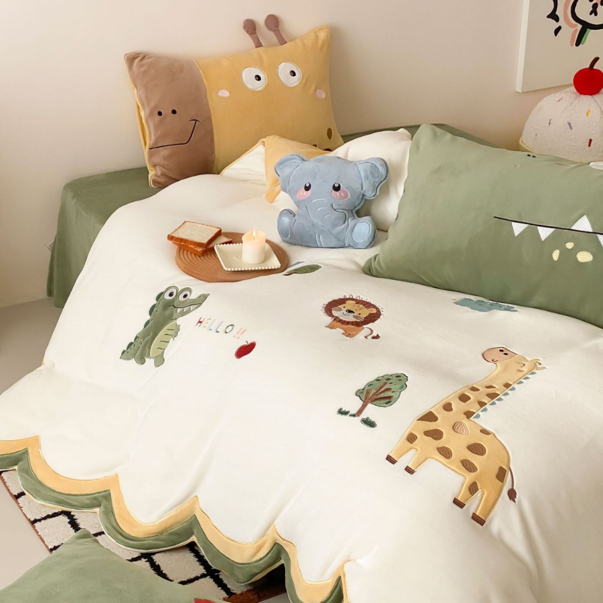 冬季加厚牛奶绒四件套可爱恐龙刺绣儿童款保暖被套1.2m床品三件套