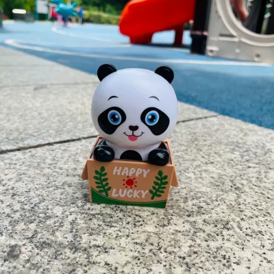 Car ornaments Head Car Ornaments Creative - panda-smile