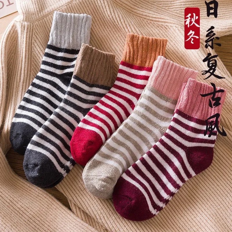 秋冬季女袜子兔羊毛女士加厚毛圈保暖可爱卡通中筒袜子毛巾长筒袜|undefined