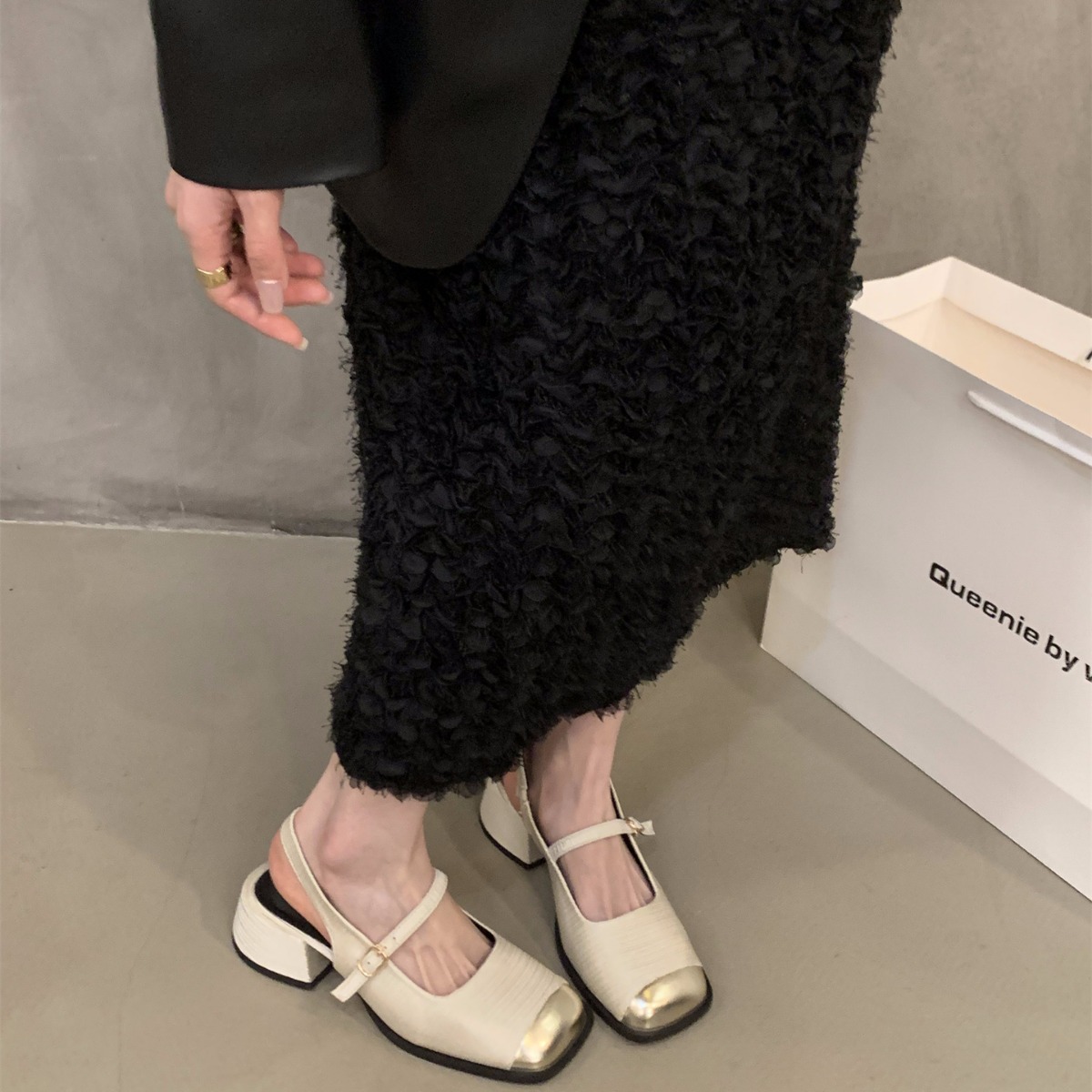 Pequeña brisa fragante negra francesa sandalias marizhen zapatos de hadas 2024 nuevos tacones altos en la brisa nocturna de verano