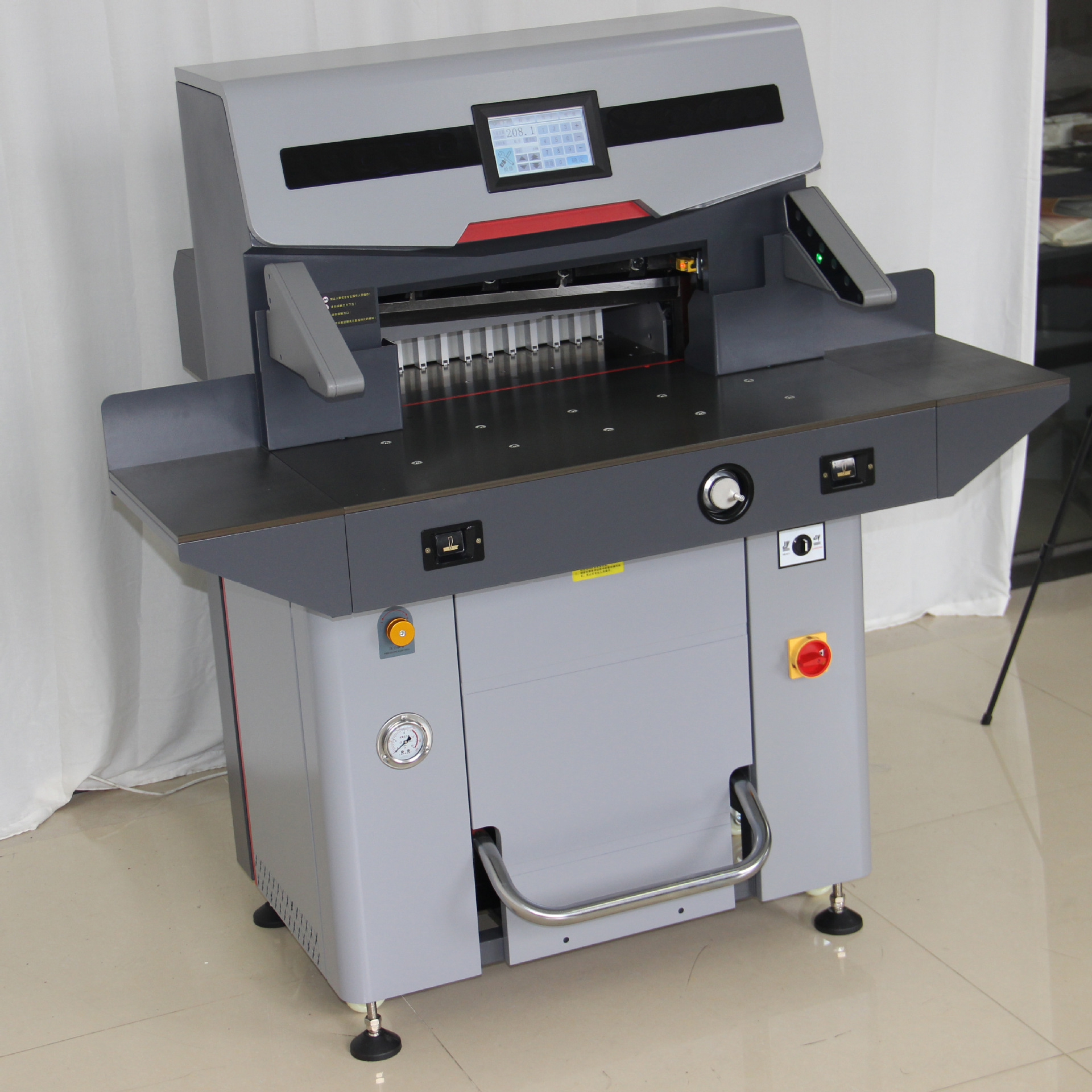 5210DP切纸机 (4)