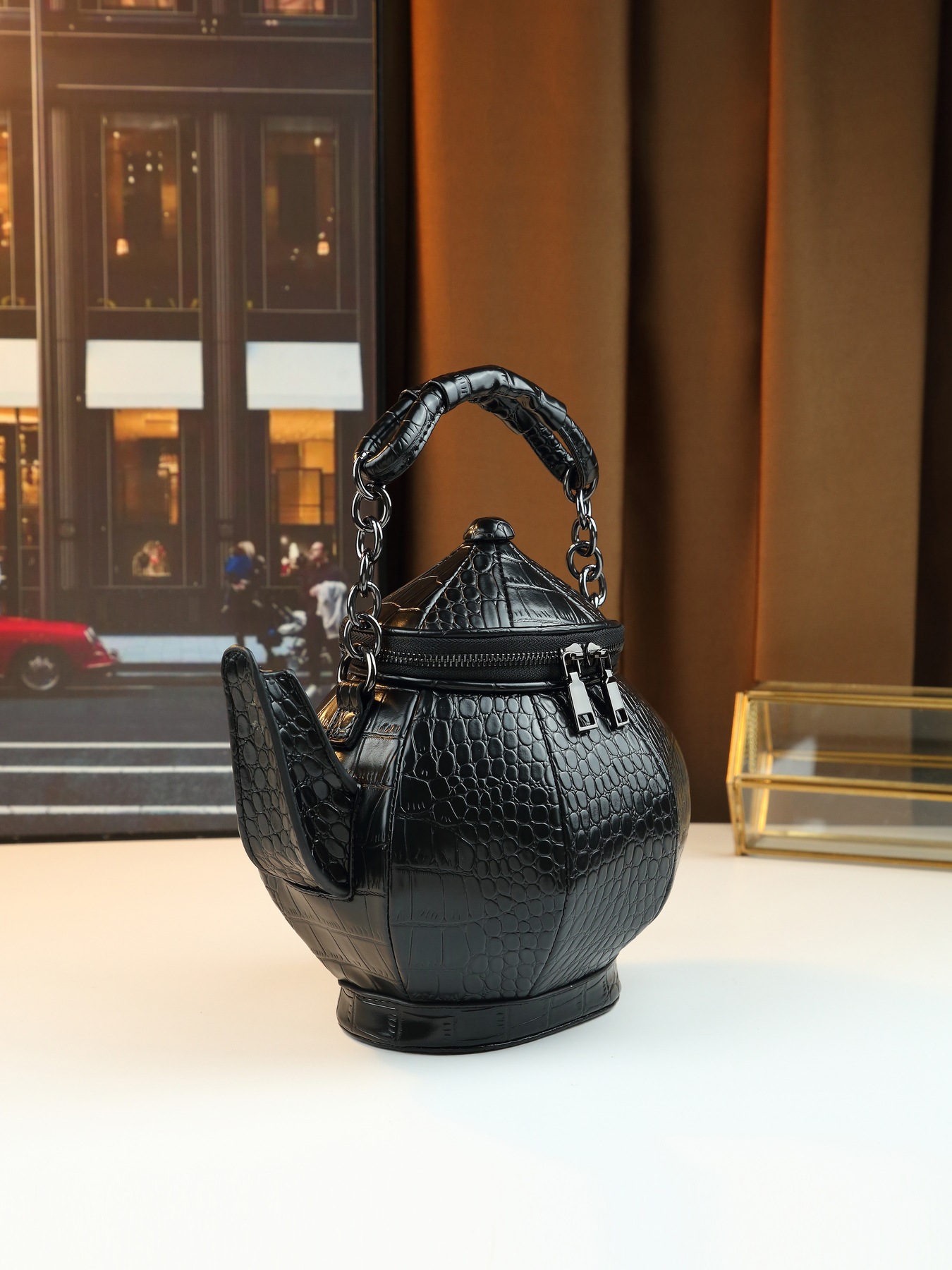 Quirky Crocodile Pattern Shoulder Bag Novelty Teapot Shaped Handbag_voghion.com