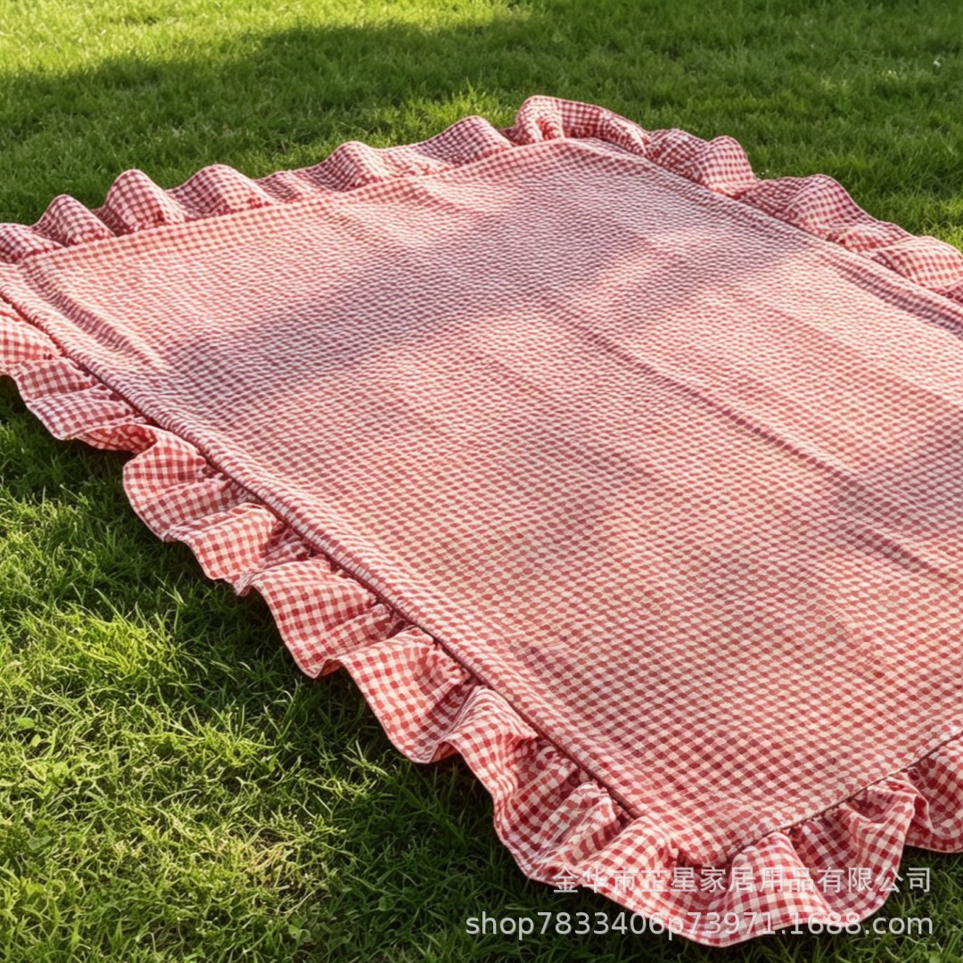 Outdoor Picnic Mat, Beach Camping Mat, Moisture-Proof Fabric, Thickened Picnic Grass Mat, Portable for Home Use, Cross-Border Shipping