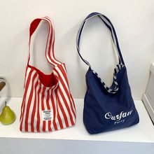 �p�澀�l�����l�yƴ�ӷ�����Ů�������n��ins�μ��Ҹ�°������