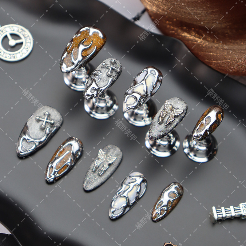 Autumn and Winter New Style Wearable Nails European and American Dark Sweet Cool Style Flame Cross Butterfly Glitter Light Luxury Texture Fake Nails Autumn and Winter New Style Wearable Nails European and American Dark Sweet Cool Style Flame Cross Butterfly Glitter Light Luxury Texture Fake Nails