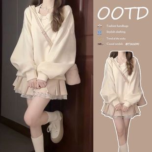 Autumn and Winter Gentle Wear Women's 2024 New Korean Style Sweet Sweater Vest Stitching All-match Short Skirt Three-piece Suit