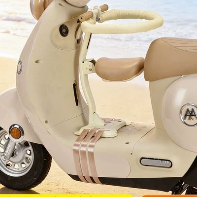 Electric car child seat | Baby Safety Seat, Child