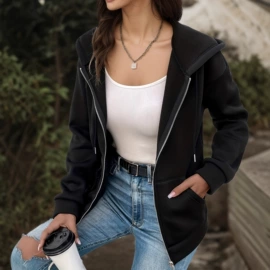 女式衬衫;连衣裙;时尚休闲套装