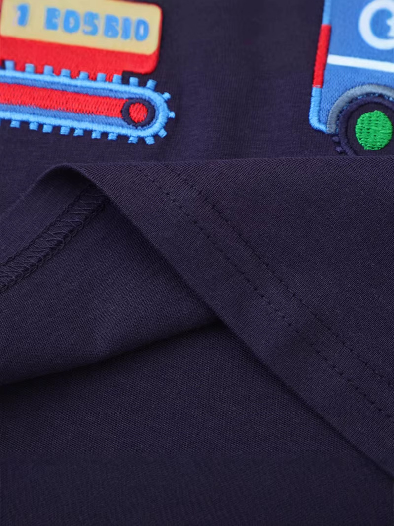 Camisetas para niños europeos y americanos, nuevos estilos de primavera y otoño, ropa de algodón de manga larga para niños pequeños, distribución al por mayor y dropshipping.