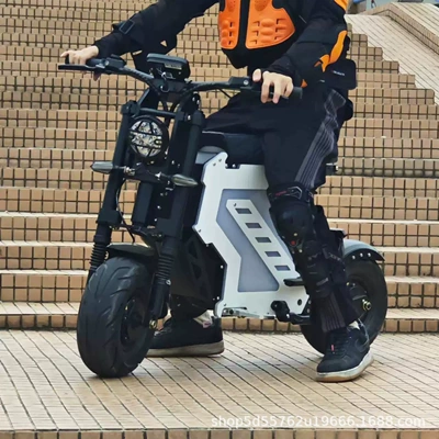YISHUN dual-drive 72V/6000W off-road Qatlanan elektrik skuterlər