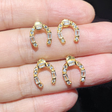 S925银马蹄锆石耳钉欧美时尚气质小众镶锆石高级简约女士耳钉耳饰