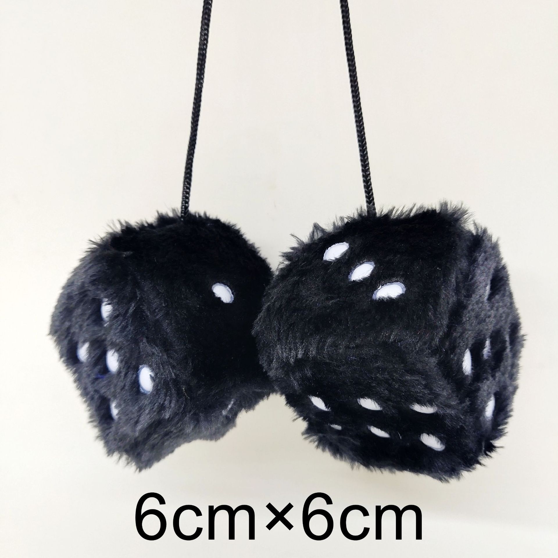 Amazon transfronterizo de 6cm de lana de largo Punto de estampado caliente dados Cubo de juguete de peluche colgante espejo retrovisor colgar
