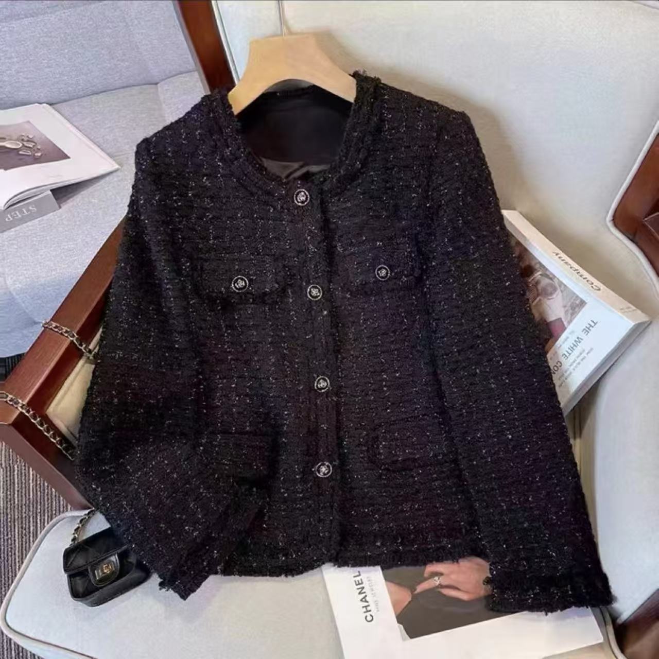 Spring and Autumn Light Luxury Bright Silk Small Fragrance Round Neck Braided Black Temperament Long Sleeve Wool Top High-End Versatile Jacket for Women
