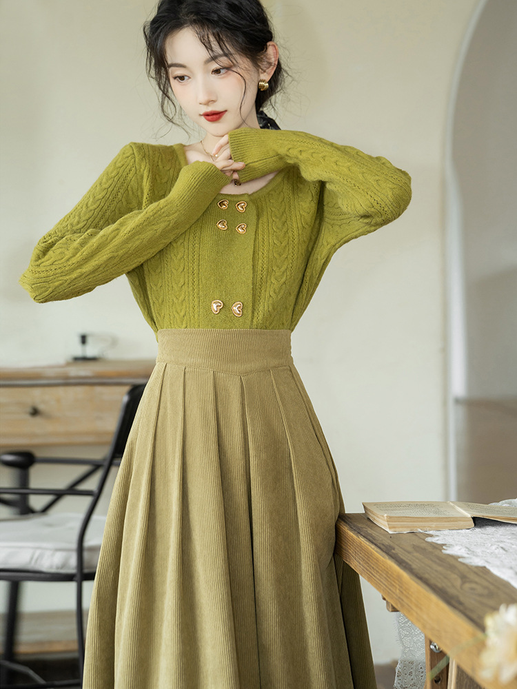 Autumn long-sleeve