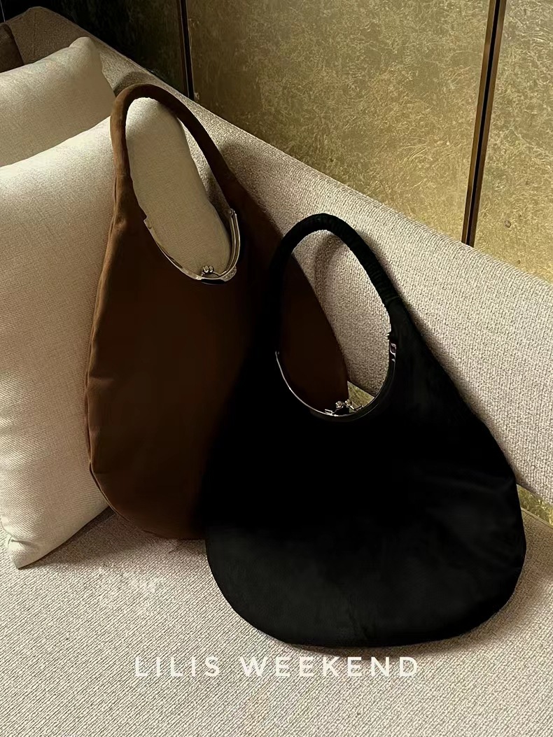 New Hot Selling Women's Bag French Retro Fashion Enjoy Silk Slippery Premium Style Versatile Suede Egg Bag_voghion.com