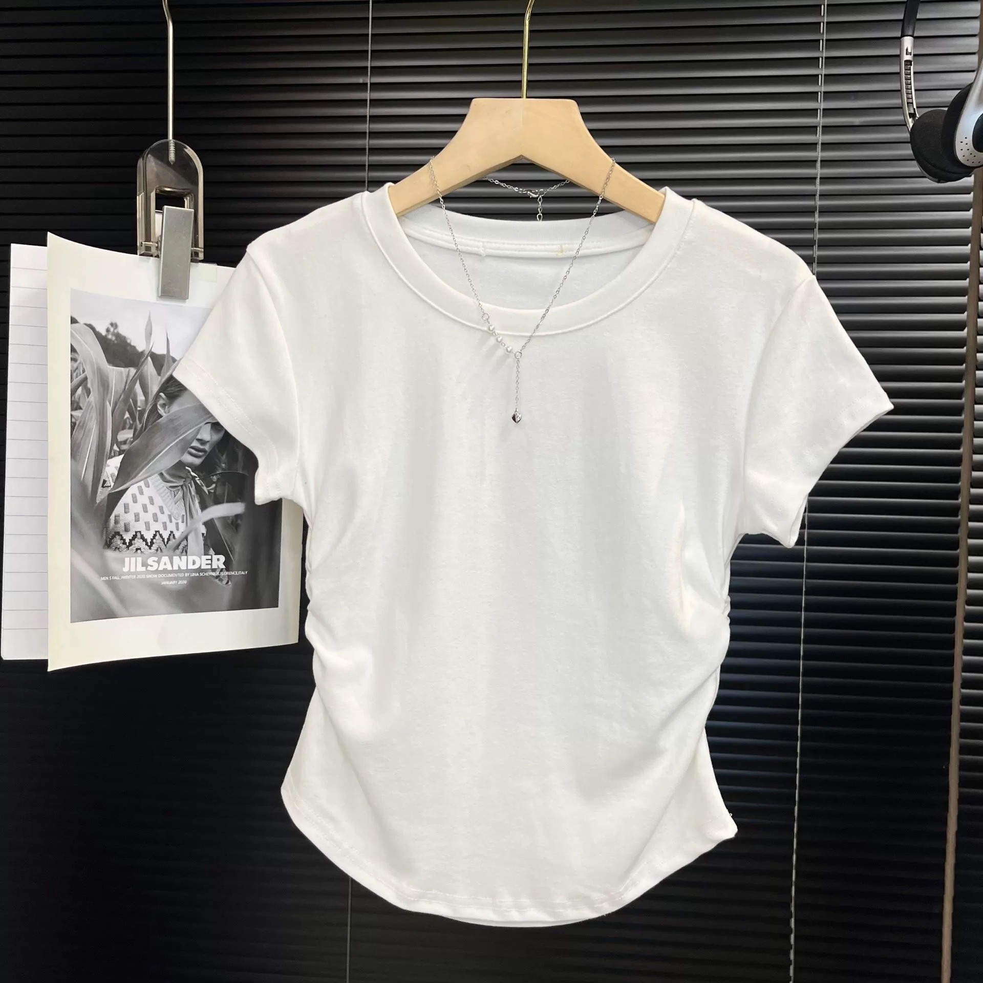 Summer Season Wholesale Women's Casual Solid Color Short Sleeve Pleated T-Shirts
