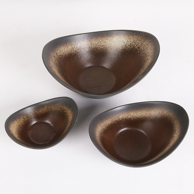 Retro creativo lingote forma decoración de cerámica plato de fruta plato Hotel hogar plato frío sashimi plato de sopa