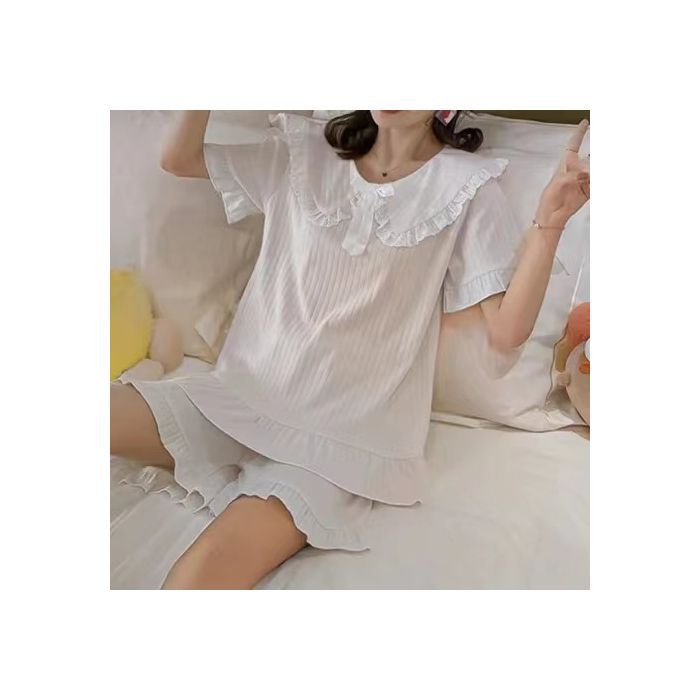 En nombre del nuevo estilo de verano dulce estilo princesa pantalones cortos finos de celebridades de Internet pijamas de cuello de muñeca de manga corta traje de servicio a domicilio para mujer