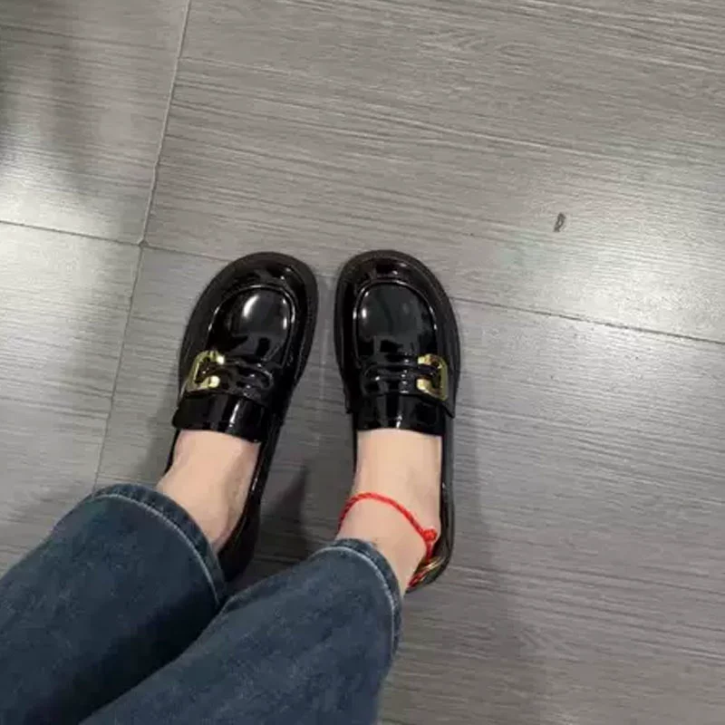 Британская маленькая кожаная обувь женская 2023 весна и осень новая черная плоская подошва одиночная обувь женская мягкая подошва Lefu обувь большой размер женская обувь 4143