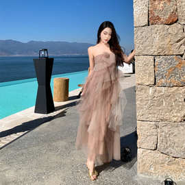 法式长款斜肩连衣裙女夏2026新款不规则收腰网纱裙设计感长裙