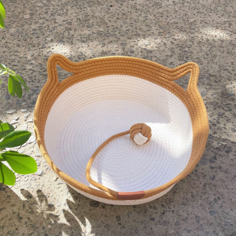 면고양이귀 + 장난감공 (벌거벗은둥지)