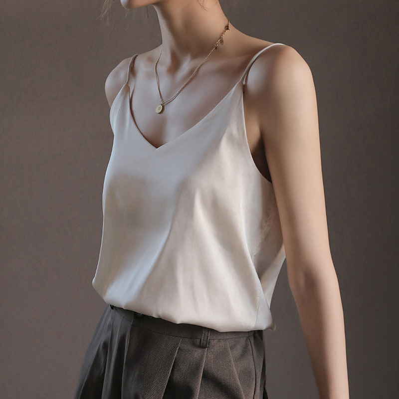 Q camisola de fondo cuidadosamente seleccionada, ropa interior de verano para mujer, top exterior holgado con diseño que cubre el vientre