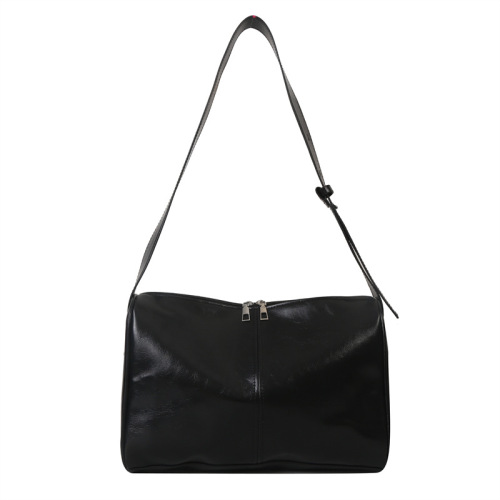 Niche design casual shoulder bag  autumn new commuter large capacity bag women's retro fashion tote bag