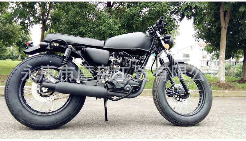 American CG Retro Motorcycle Street Car Prince Car Saddle Gasoline Motorcycle Two-wheeled Motorcycle
