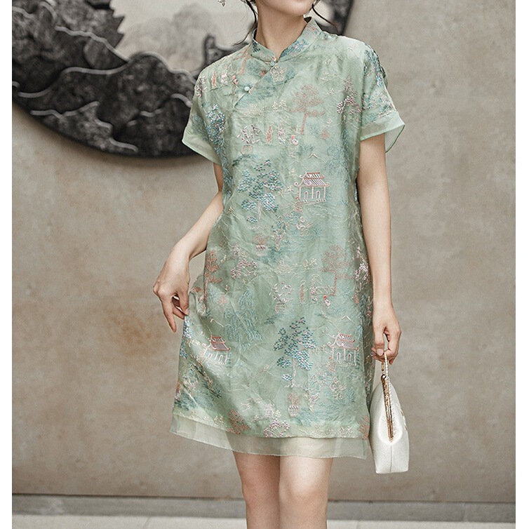 Extra-long style: Mulberry silk organza, finely embroidered new Chinese-style cheongsam, silk dress for women, summer wear Extra-long style: Mulberry silk organza, finely embroidered new Chinese-style cheongsam, silk dress for women, summer wear