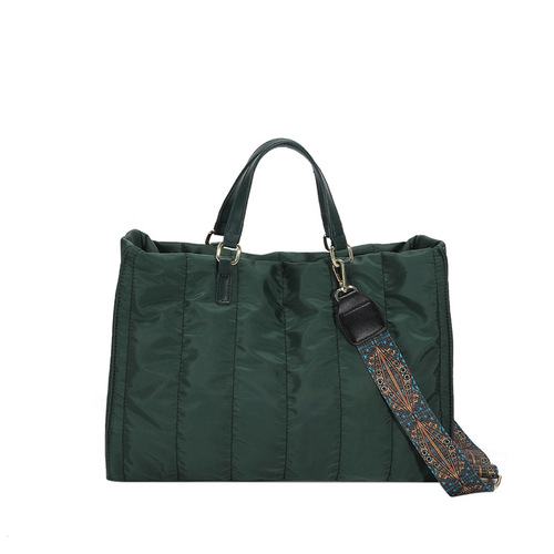 Cross-border new large capacity bags for women  autumn winter fashion commuting single shoulder bag versatile hand-held tote bag wholesale