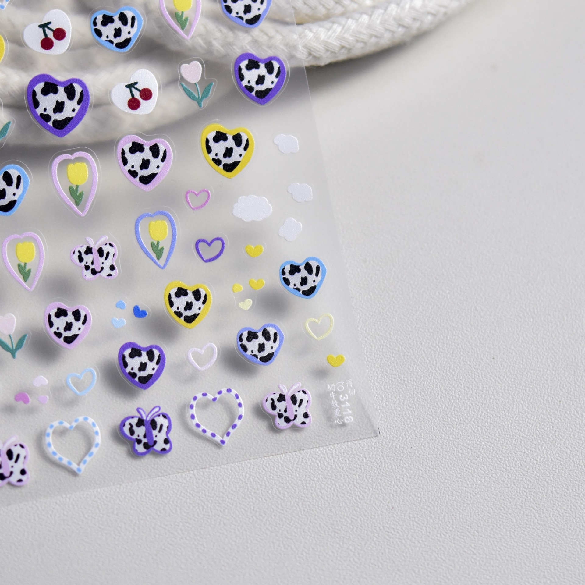 Alivio de uñas dopamina estilo de dibujos animados lindo amor color caramelo pegatina de uñas adhesivo decoración de uñas al por mayor