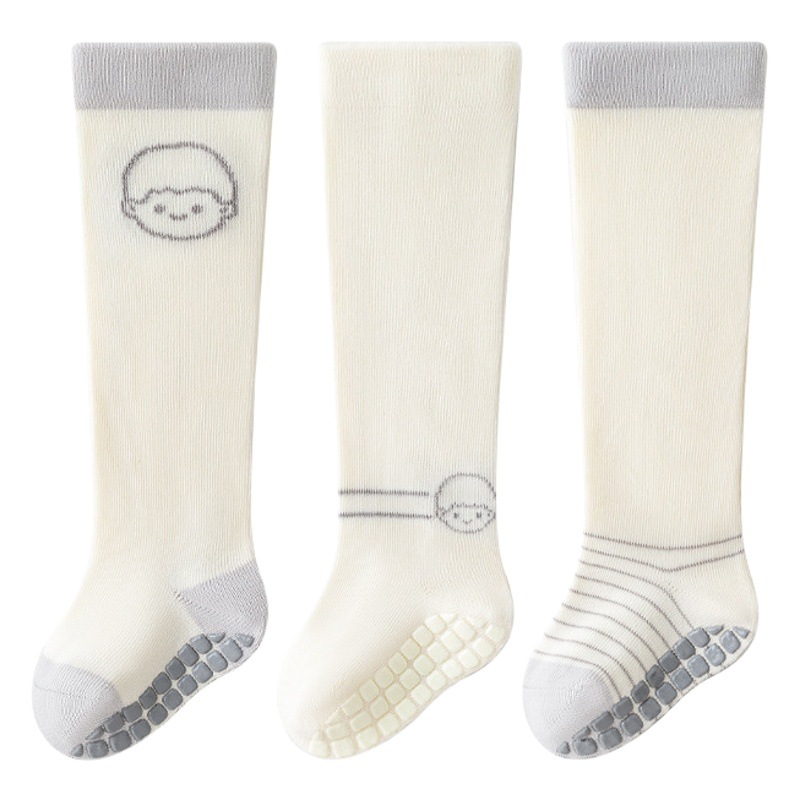 Calcetines hasta la rodilla para bebé, nuevo modelo otoño 2025, algodón peinado de grado A, holgados, sin compresión, calcetines altos para niños y niñas, calcetines infantiles.