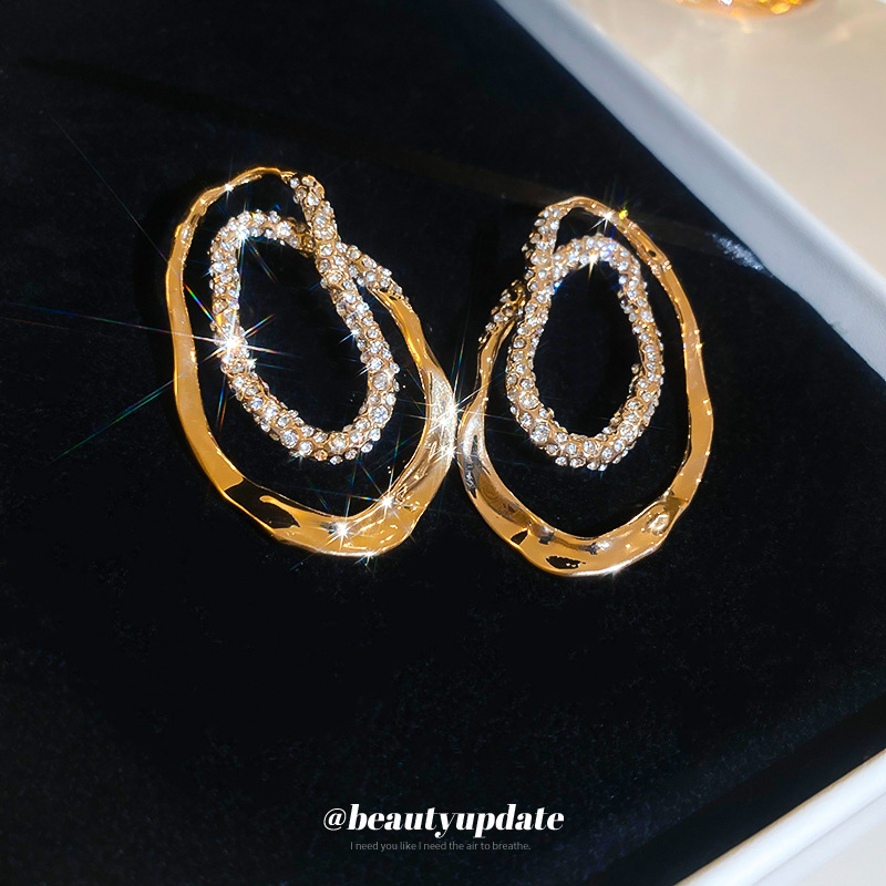 Girls light luxury luxury high sense earrings irregular oval stud earrings_voghion.com