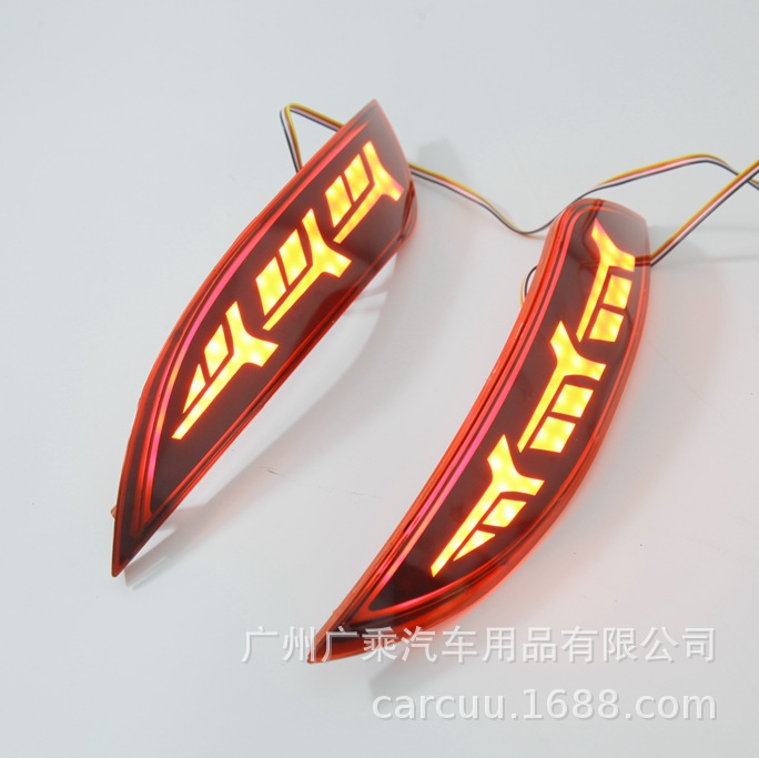Aplicable a 15 - 18 Focus Rear Bar Light, Focus Rear Bar Light, Freno Light, Dirección Light, Advertencia trasera Light