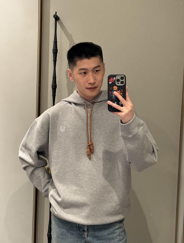 天井品質 25S トレンディな新しい LOW レザー刺繍フード付きスウェットシャツ男性と女性のための同じスタイルのレザーロープフード付きスウェットシャツ|undefined