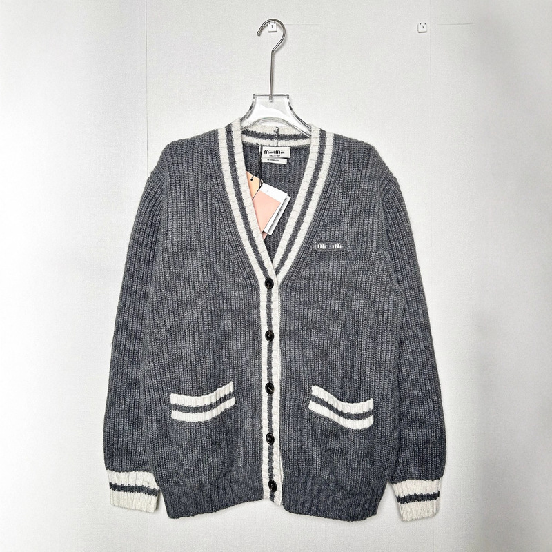 Correct Version Original Label Miu Miaojia Celebrity Style Lazy College Style Color-Block V-Neck Cardigan Knit Wool Sweater