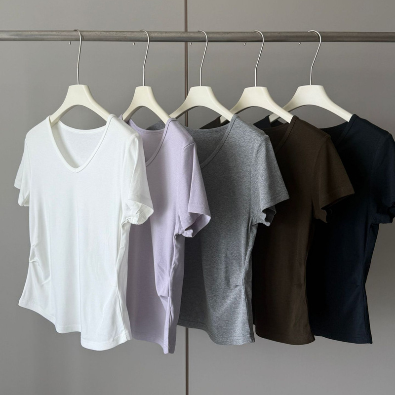 V-Neck Paper-Thin T-Shirt: Summer Cool Pleated Design, Regular Shoulder Short Sleeves, Solid Color, Skin-Friendly, Versatile, Slimming, Casual T-Shirt