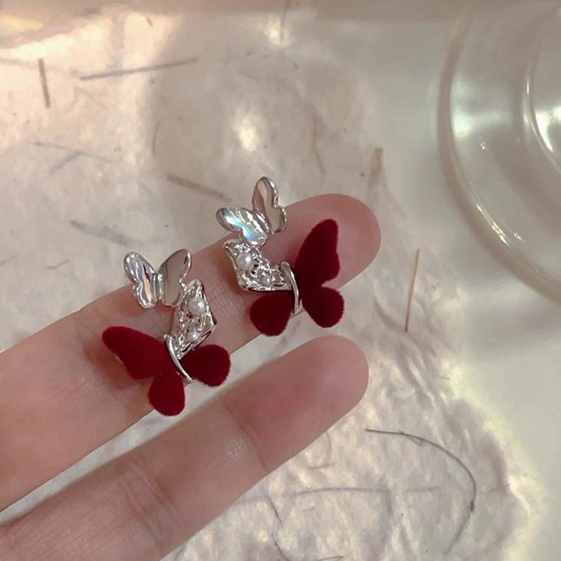 40# butterfly red flocking stitching earrings
